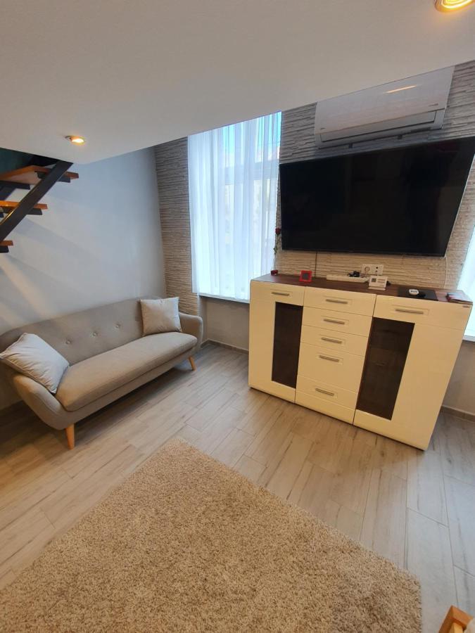 Belvarosi Exkluziv Loft Debrecen Exterior foto